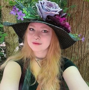 Meet your Posher, Abby